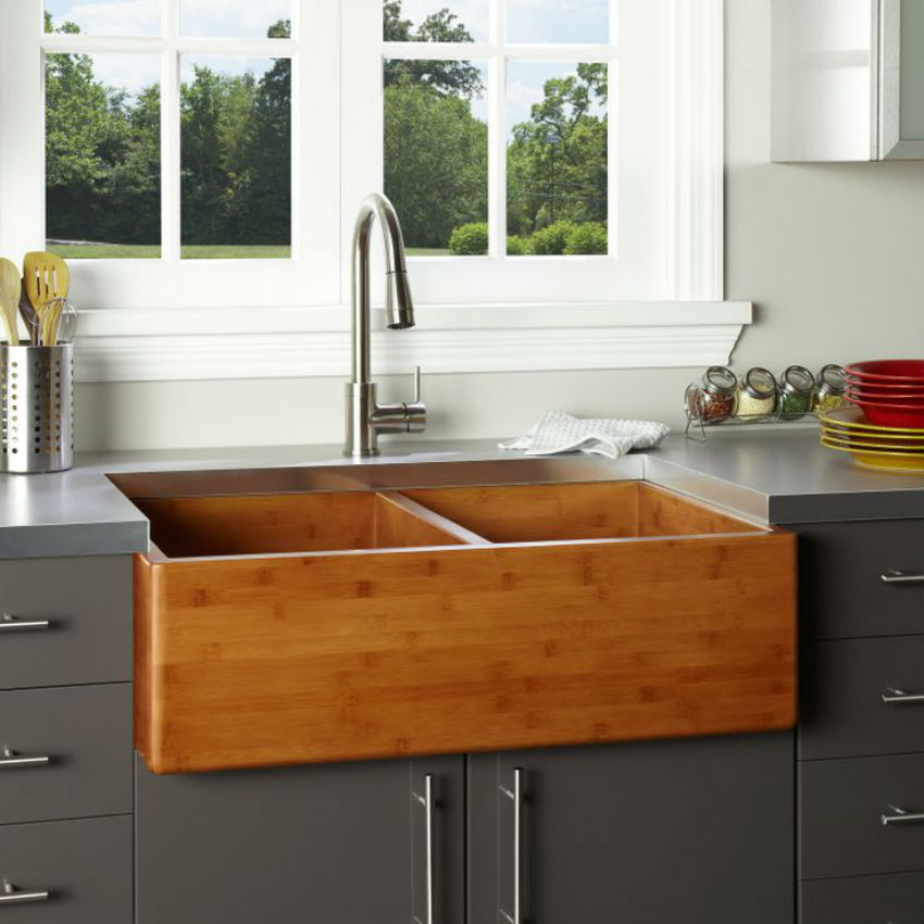 This whole sink is made of wood. Image Source: Speed Chic
