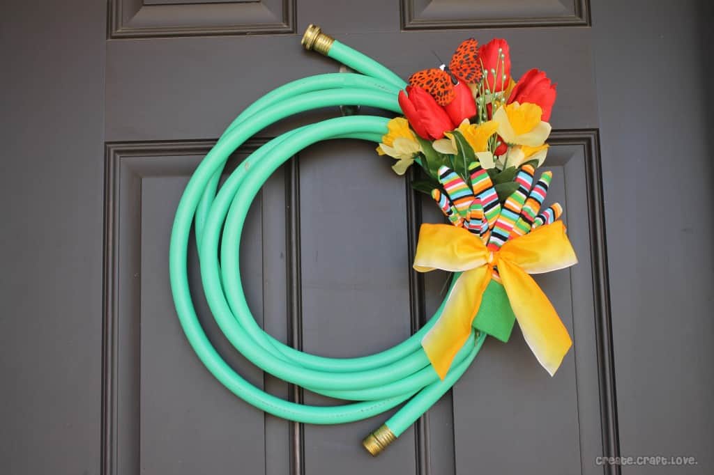 If you love gardening, this is the perfect wreath for you!